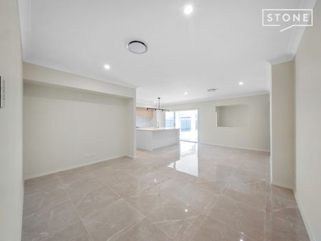 142 Averys Lane, Heddon Greta NSW 2321 - House For Rent | Domain - Photo 4