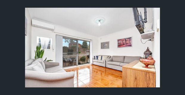 RENOVATED UNIT - NEXT TO BERALA STATION - Photo 1