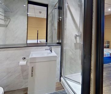 Studio to rent - Photo 5