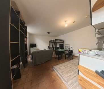 Location Appartement 1 pièce 31m² POITIERS 86000 - Photo 3