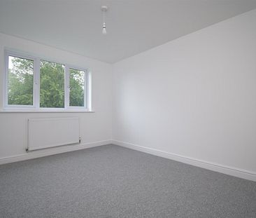 Park View, Gorton Street, Kinsley, Pontefract - Photo 5