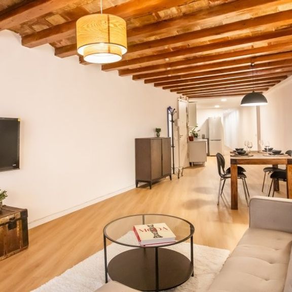 3 room luxury Flat for rent in Barcelona, Spain - Photo 1