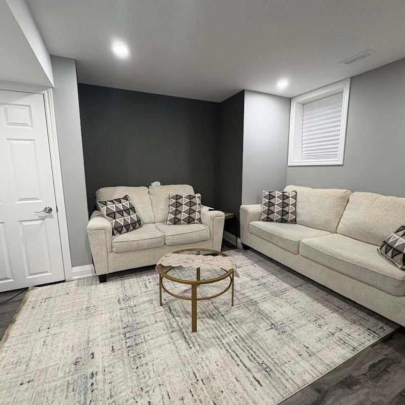 For Lease - 721 Scott Boulevard, Milton, Ontario - Photo 1