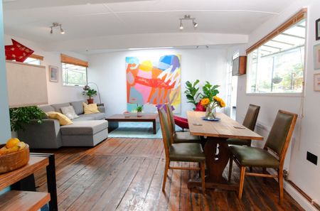 2 Bed House Boat, London, SW11 - Photo 2