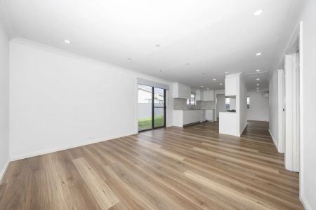 3 Bedroom Home - Photo 3