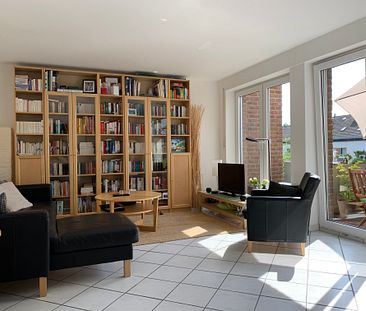 Helle und moderne 2 Zimmer Wohnung mit Sonnen – Loggia in bester Wohnlage von Leichlingen - Photo 1