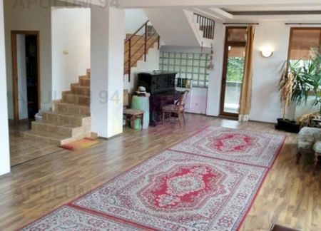 Vila Spatioasa Bucuresti Prelungirea Ghencea - Fotografie 2