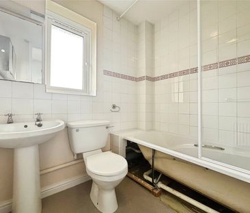 Charta Road, Egham, Surrey, TW20 8XG - Photo 6