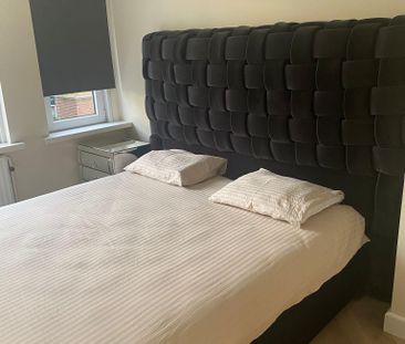 Te huur: Huis Piraeuserf in Rotterdam - Photo 1