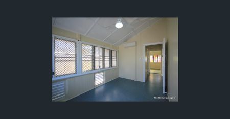 NEAT & TIDY - GREAT LOCATION - Photo 2