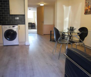 1 Bed Flat, Wilbraham Road, M14 - Photo 3