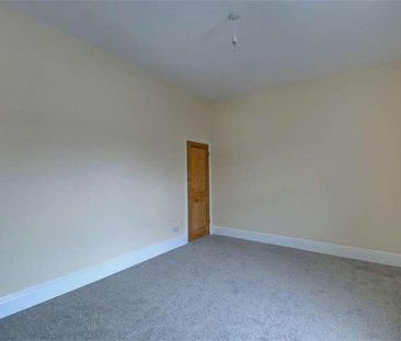 North Road, Petersfield, Hampshire, GU32 - Photo 2