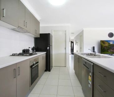 Modern Family Living in a Peaceful Thurgoona Location - Photo 6