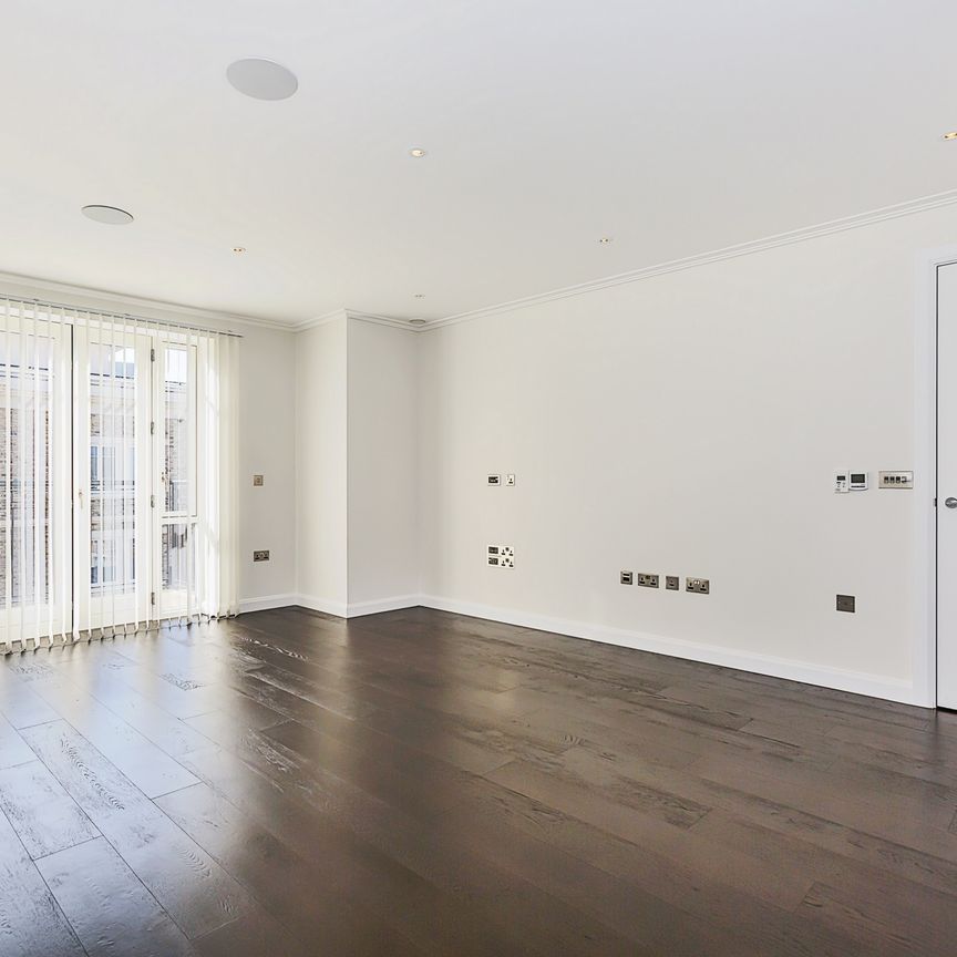 Higham House West, Carnwath Road, Fulham, London, SW6 - Photo 1