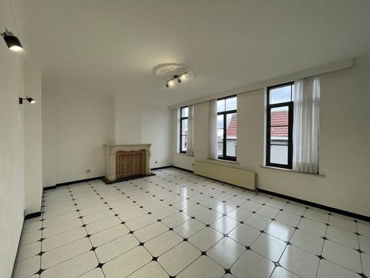 Appartement te huur - Photo 1