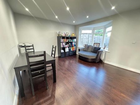 5 bedroom terraced house to rent - Photo 5