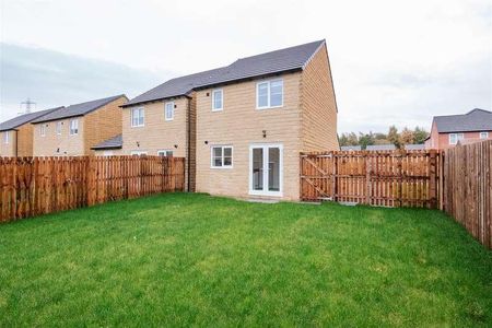 Macaulay Park, Grimsby, DN31 - Photo 2