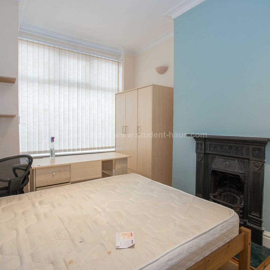 Romney Street, Salford - Photo 1