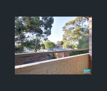 Great Location - Photo 6