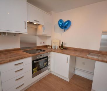 1 bedroom flat to rent - Photo 4