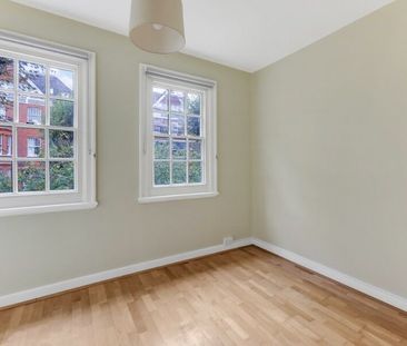 3 Bedroom Flat To Let - Photo 6