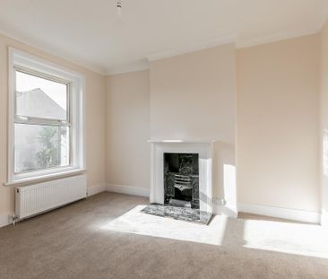 2 bedroom house to rent - Photo 2