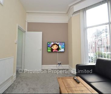 2 Bedroom Flats in Hyde Park - Photo 2