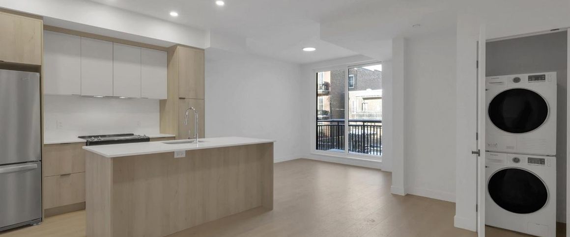 Studio - 6045 Boulevard De Maisonneuve Ouest, Montréal - Photo 1