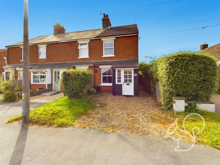 2 bedroom end of terrace house to rent - Photo 3