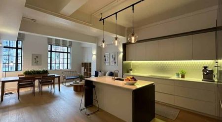 1 Bedroom, 1 Study in Soho Apartment on High S... - Photo 5