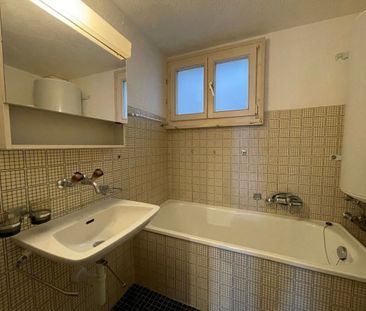 2.5 room apartment with unobstructed view and balcony Rue du Collèg... - Photo 2