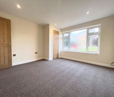 2 bedroom Flat To Let Total Size: 657 SQ FT - Photo 2