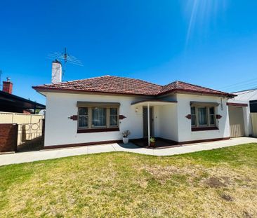 Only a 6 Month Lease on Offer! - Photo 2