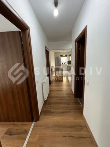 Apartament cu 3 camere, 2 bai, parcare subterana- Elite Junior - Fotografie 3