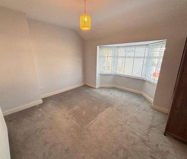 Primrose Lane, Hall Green, Birmingham, B28 - Photo 6