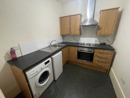 1 bedroom flat to rent - Photo 3
