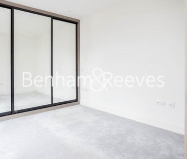 2 Bedroom flat to rent in Seaford Road, Northfields, W13 - Photo 1