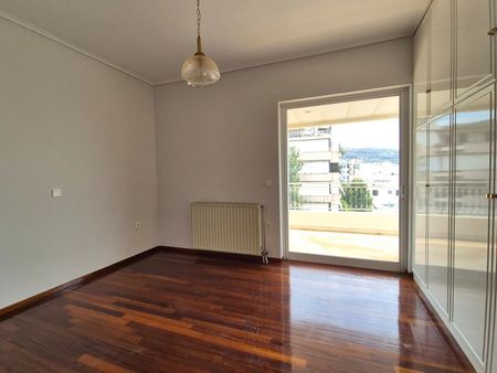 Διαμέρισμα για ενοικίαση Κάτω Γλυφάδα (Γλυφάδα) - Photo 4