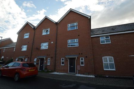 1 bedroom in a house share to rent - Photo 4