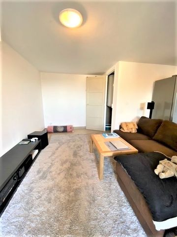 Location Appartement 2 pièces 36m² - Photo 3