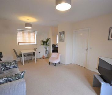 2 bedroom duplex to rent - Photo 3