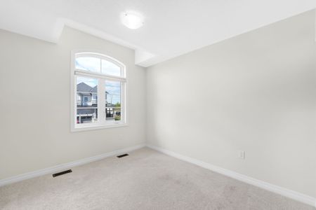 For Lease - 67 Ed Ewert Avenue, Clarington, Ontario - Photo 4