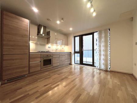 Studio to rent - Photo 4