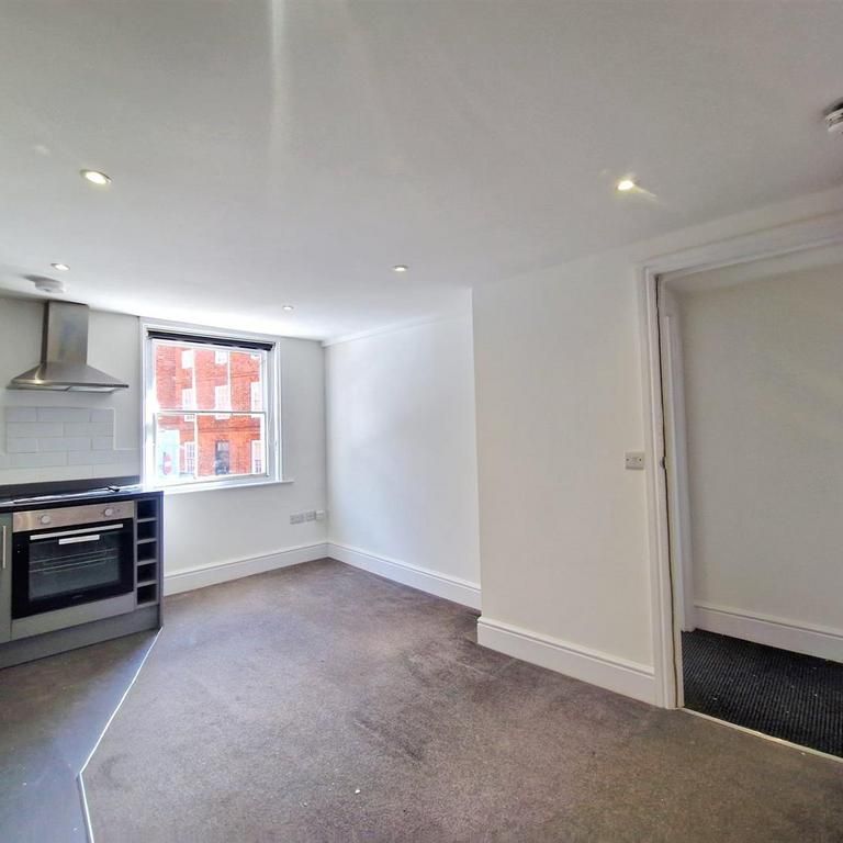1 bedroom apartment to rent - Photo 1