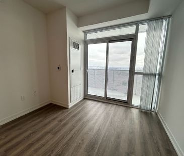 For Lease - 8 Interchange Way Unit# 5610, Vaughan, Ontario - Photo 3