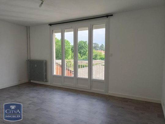 Location Appartement 1 pièce 38m² CHATEAUROUX 36000 - Photo 1