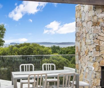 Sublime Beachside Escape - Photo 5