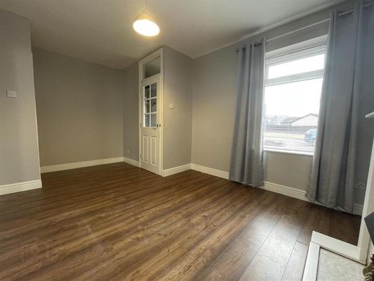 32 Donaghadee Road, Newtownards, BT23 7ET - Photo 1