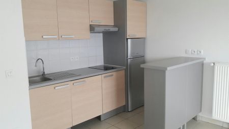 location Appartement T3 DE 61.64m² À MANTES LA JOLIE - Photo 3