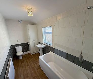 2 bedroom terraced house to rent - Photo 6